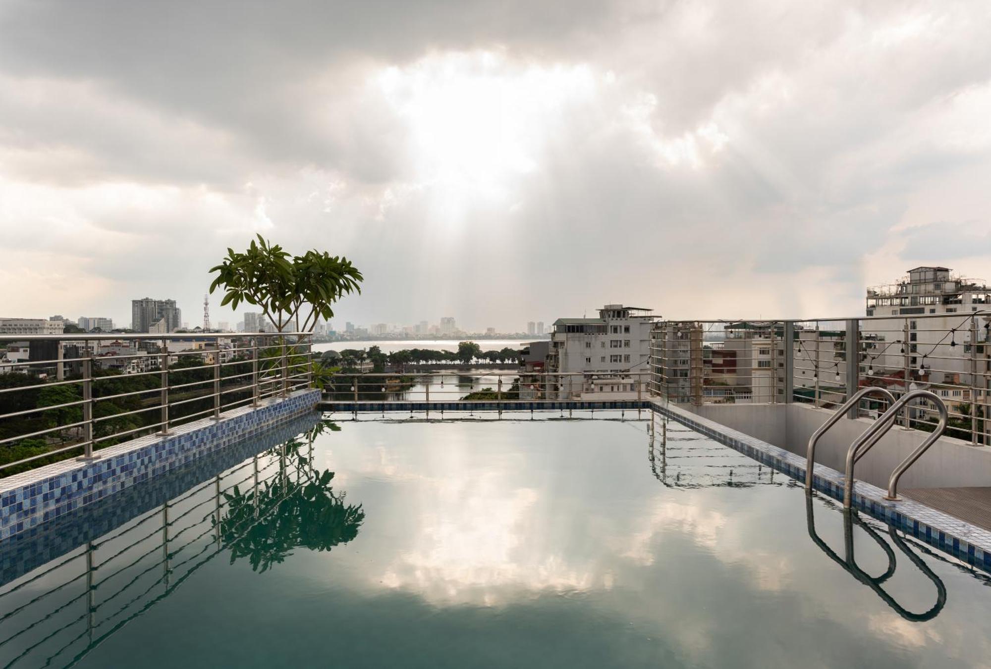 Luxe Paradise Premium Hotel Hanoi Exterior foto